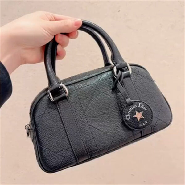 dior ボストン バッグ ミニ d vibe v イーストウエスト ナノバッグ ディオール バッグ ショルダー 可愛い ミニ ショルダー バッグ ミニ ハンド バッグ ハイ ブランド dior パロディ