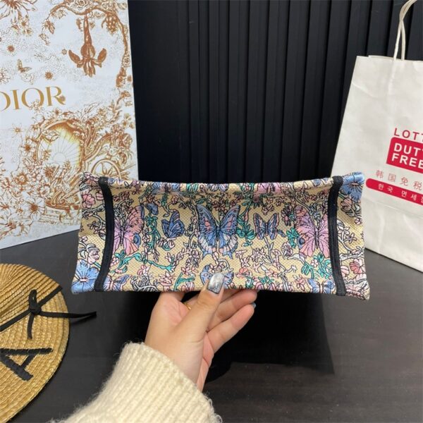 ディオール ブック トート 芸能人 ブック トート dior ハイ ブランド トート バッグ 人気 手提げ バッグ おしゃれ ブランド コットン バッグ トートバッグ 刺繍 夏 ハイ ブランド バッグ - 画像 (7)
