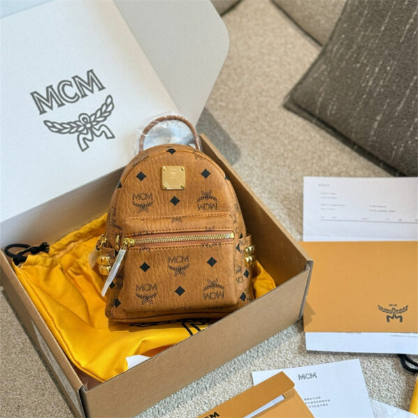 ミニ リュック mcm xmini stark ベベブー サイドスタッズ バックパック ミニ リュック ブランド リュック エムシー エム 可愛い リュックサック ブランド 2way バッグ ブランド - 画像 (10)