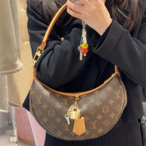 ルーピング ルイ ヴィトン ルイ ヴィトン ムーン バッグ 三日月 形 バッグ 小脇 に 抱える バッグ ショルダー バッグ レディース ハイ ブランド ヴィトン バッグ 偽物 - 画像 (2)